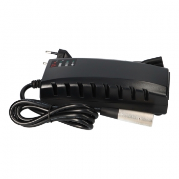 Ladegerät mit XLR Stecker von BMZ
